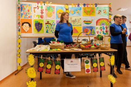 Dan zdravja 2025 VVZ Dravograd - razstava izdelkov in risbic na temo zdravja